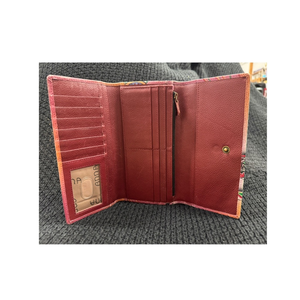 Anna by Anuschka Leather Wallet - Picture 4 of 7